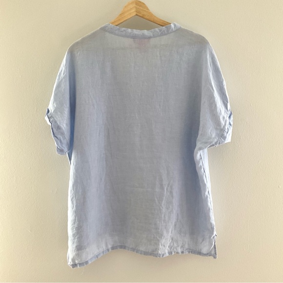 Isaac Mizrahi Large  Light Blue V-Neck 100% Linen Blouse - Picture 3 of 11
